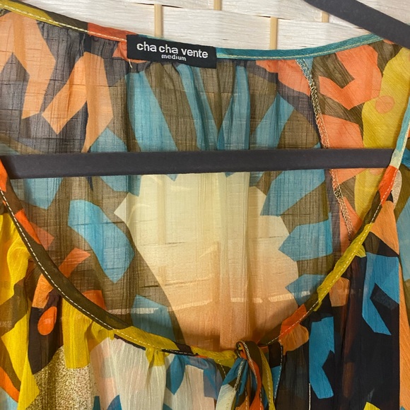 Colourful CHA CHA VENTE Top Size Medium EUC - Picture 3 of 7